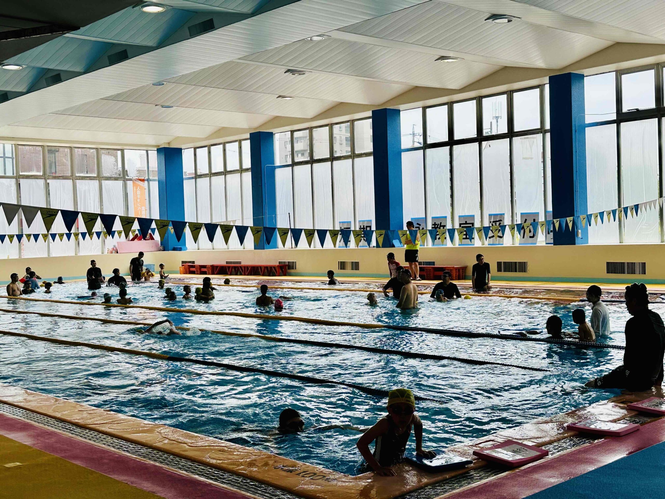 【2025.8.10】刈谷校でプール無料開放を行いました